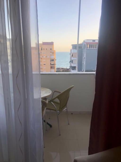 Cozy 1-Bedroom Flat, Beachside دراس المظهر الخارجي الصورة