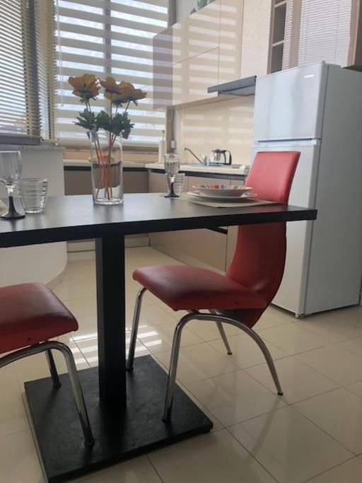 Cozy 1-Bedroom Flat, Beachside دراس المظهر الخارجي الصورة